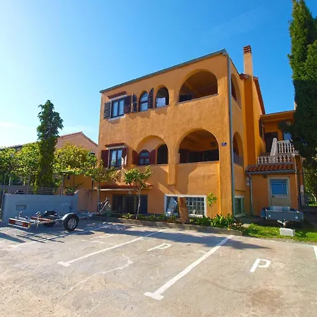 Fuer 8 Personen Ca 85 Qm In Medulin, Istrien Suedkueste Von Istrien Apartment