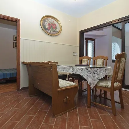 Appartement Fuer 8 Personen Ca 85 Qm In Medulin, Istrien Suedkueste Von Istrien